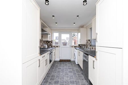 4 bedroom house to rent - Photo 4