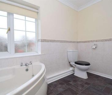 Kings Mead, Pontefract, WF8 - Photo 6