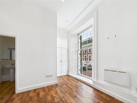 High Street, Colchester, Essex, CO1 1PG - Photo 3