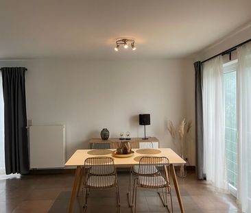 Appartement te huur - Photo 1