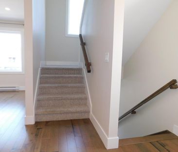 FOR RENT – 142 Honeygold Drive, Halifax, Nova Scotia - Photo 4