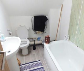 5 bedroom flat to rent - Photo 5