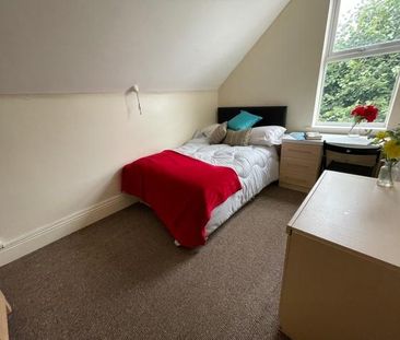 1 bedroom in a house share to rent - Photo 6