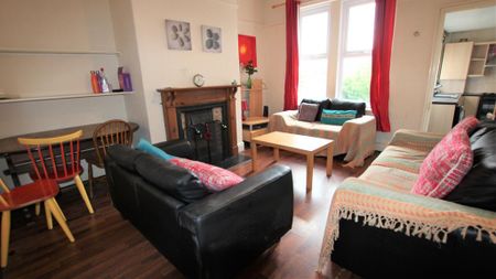 4 bedroom house to rent - Photo 4