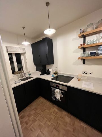 2 Bed Flat, Coningham Road, W12 - Photo 3