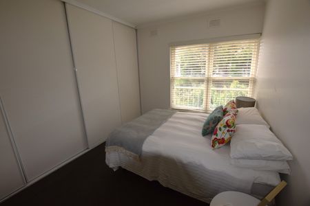 9/71-73 Coorigil Road, Carnegie VIC 3163 - Apartment For Rent | Domain - Photo 2