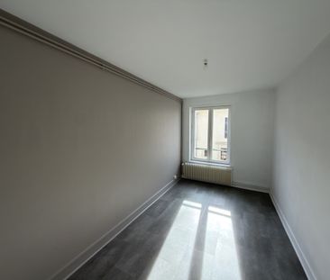 Location Appartement 4 pièces 72m² NANCY 54000 - Photo 1