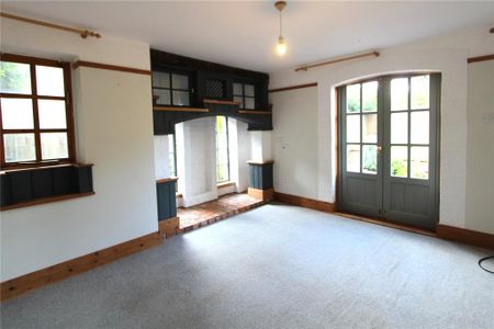 3 bedroom terraced house to rent - Photo 2
