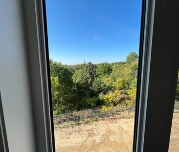 For Lease - 660 Colborne Street Unit# G-35, Brantford, Ontario - Photo 4