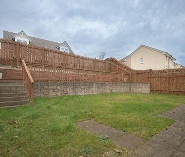 4 bedroom detached house to rent - Photo 4