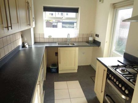 Westminster Drive, Westcliff On Sea, SS0 - Photo 5