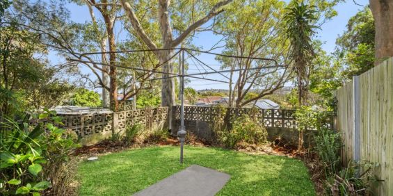 Charming House in the Heart of Bondi Beach - Photo 3