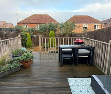 3 bedroom semi-detached house to rent - Photo 2