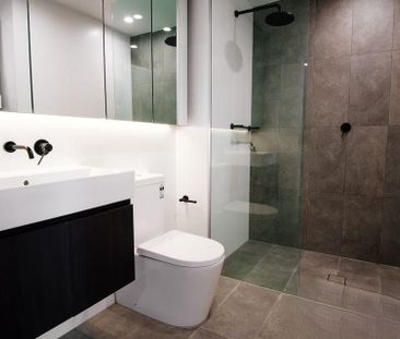 Modern Apartment in the Heart of Liverpool | Paper Mill Precinct - Photo 3