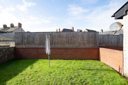 Luxury 4 bedroom house in the heart of Cathays - Photo 5