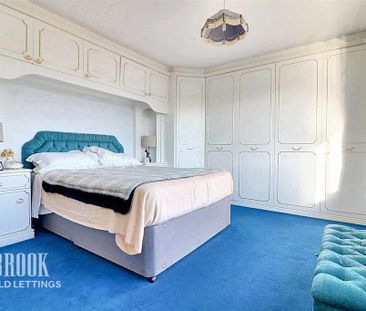 3 bedroom semi-detached house to rent - Photo 6