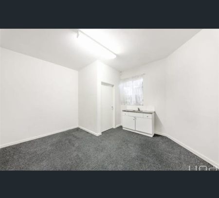 1c Baird st, Fawkner, Vic 3060 - Photo 2
