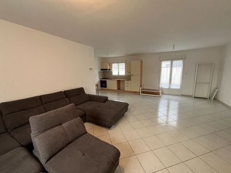 Location maison 4 pièces, 83.54m², Cour-Cheverny - Photo 2