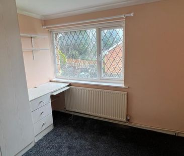 4 bedroom terraced house to rent - Photo 1