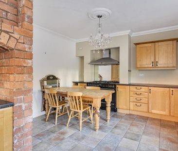 3 bedroom semi-detached house to rent - Photo 6