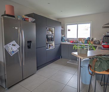 Location Maison 5 pièces 123m² LE PETIT QUEVILLY 76140 - Photo 4