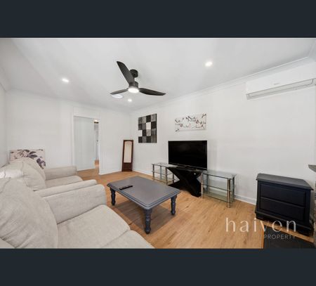 27 Eileen Street (Bedroom 5), Gosnells, WA 6110 - Photo 4