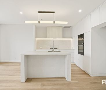 Luxury Living - Photo 4