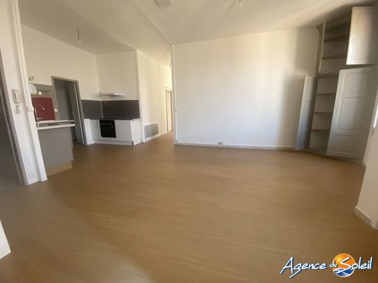 Location Appartement 3 pièces 77m² RIVESALTES 66600 - Photo 1