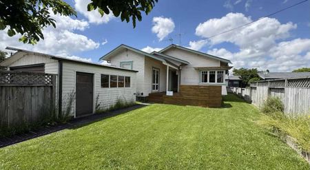 Size & space in Saint Andrews - Photo 2