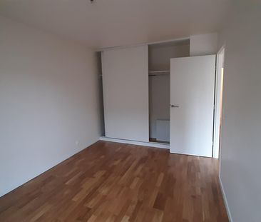 location Appartement F2 DE 45.6m² À CHAVILLE - Photo 5