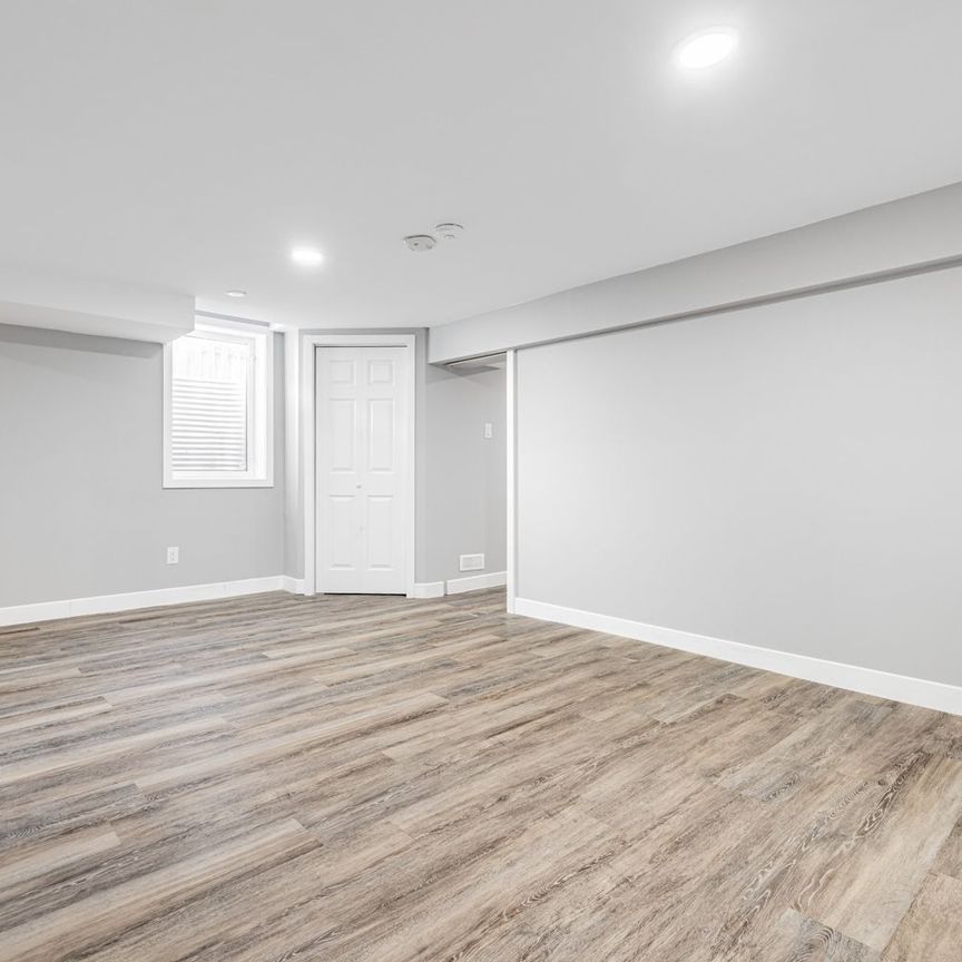 For Lease - 977 Ferndale Crescent Unit# Lower, Newmarket, Ontario - Photo 1