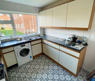 Hamworthy, Poole, Dorset - Photo 6