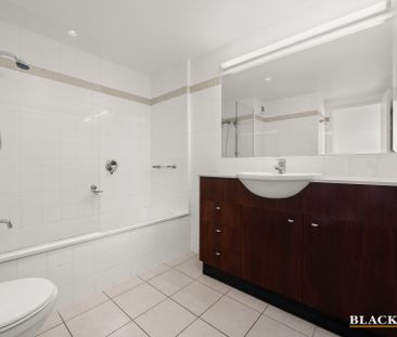 86/23 Macquarie Street, Barton ACT 2600 - Apartment For Rent | Domain - Photo 6