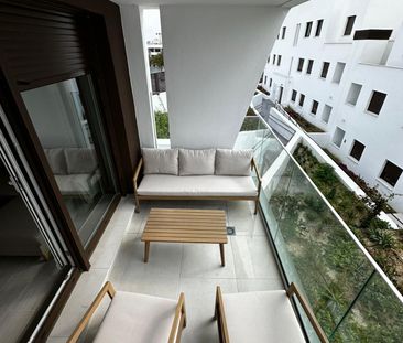 Ground Floor Apartment in Estepona - Photo 3