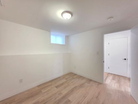 For Lease - 300 Albert Street Unit# Lower, Oshawa, Ontario - Photo 5