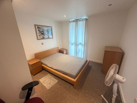 1 bedroom flat to rent - Photo 3