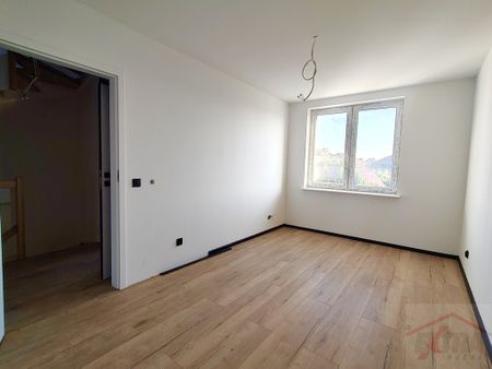 Przestronny dom, idealny dla dużej rodziny! (437860) - Zdjęcie 3