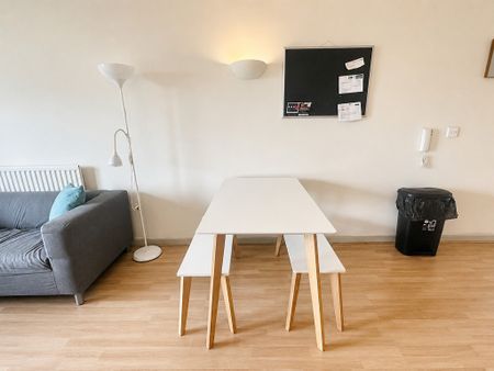 2 Bedroom Apartment - Photo 2