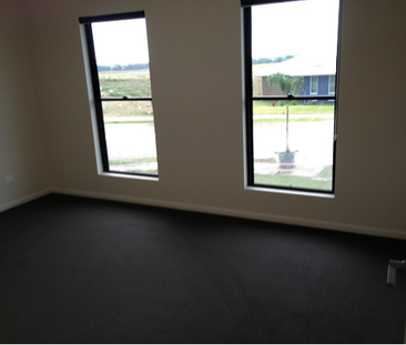 36 Gair Street, Rural View, QLD - Photo 2