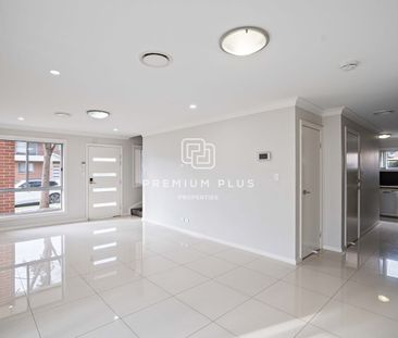 11 Waite Street, Kellyville Ridge, NSW 2155 - Photo 2