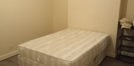 1 Bed Flat, Darenth Road, N16 - Photo 2