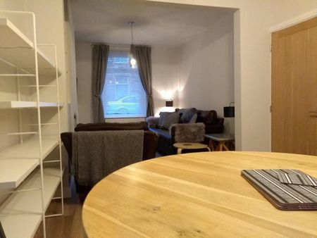 2 bedroom private hall to rent - Photo 3