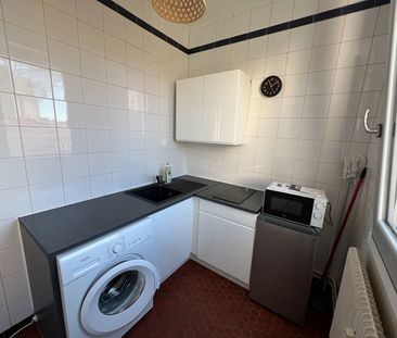 Location Appartement 1 pièce 26m² - Photo 2