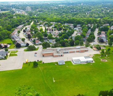 For Lease - 410 Linden Drive, Cambridge, Ontario - Photo 4