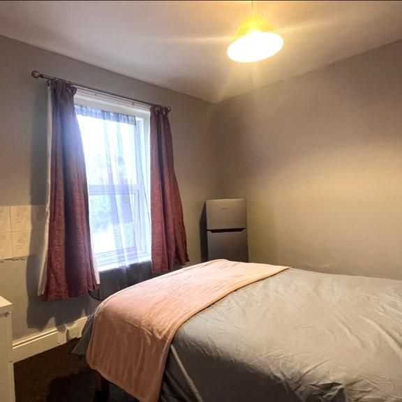 1 bedroom house of multiple occupation to rent - Photo 1