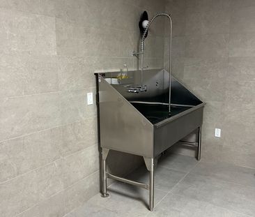 For Lease - 3220 William Coltson Avenue Unit# 711, Oakville, Ontario - Photo 4