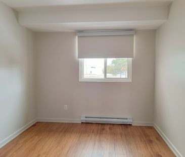 For Lease - 981 Gulf Place Unit# 3, Overbrook - Castleheights and A... - Photo 3