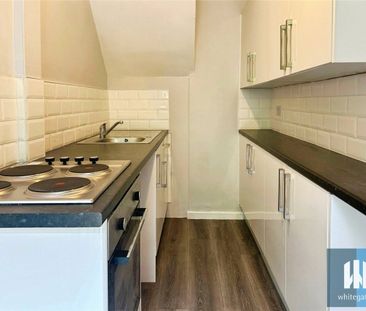 Emmanuel Terrace, Lockwood, Huddersfield, HD4 - Photo 3