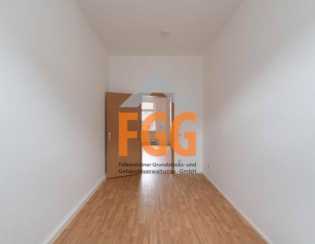 1. Monat mietfrei - Stilvolle 3-Zimmer-Altbauwohnung mit Einbauküche und modernem Komfort - Foto 1