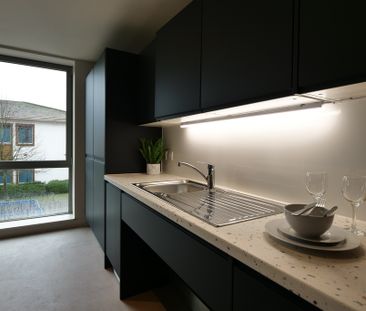 1 Bed Student Accommodation - Photo 5